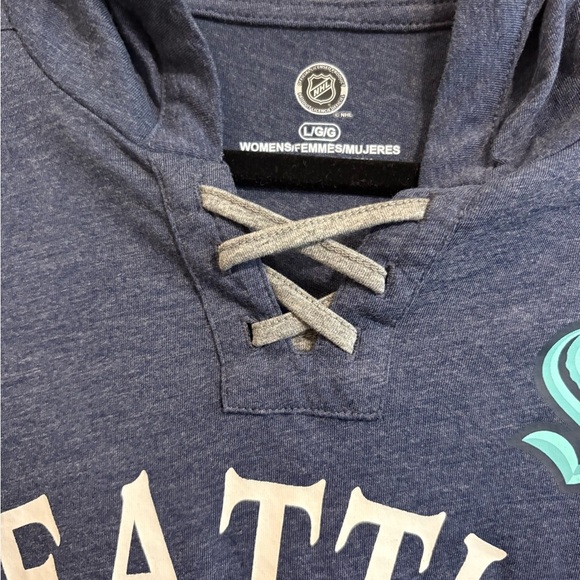 NHL Seattle Kraken Women’s Navy Long sleeve shirt with hoodie - Picture 2 of 5